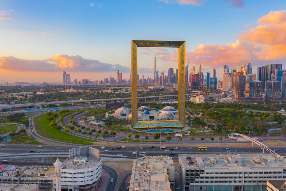 Dubai frame (3)